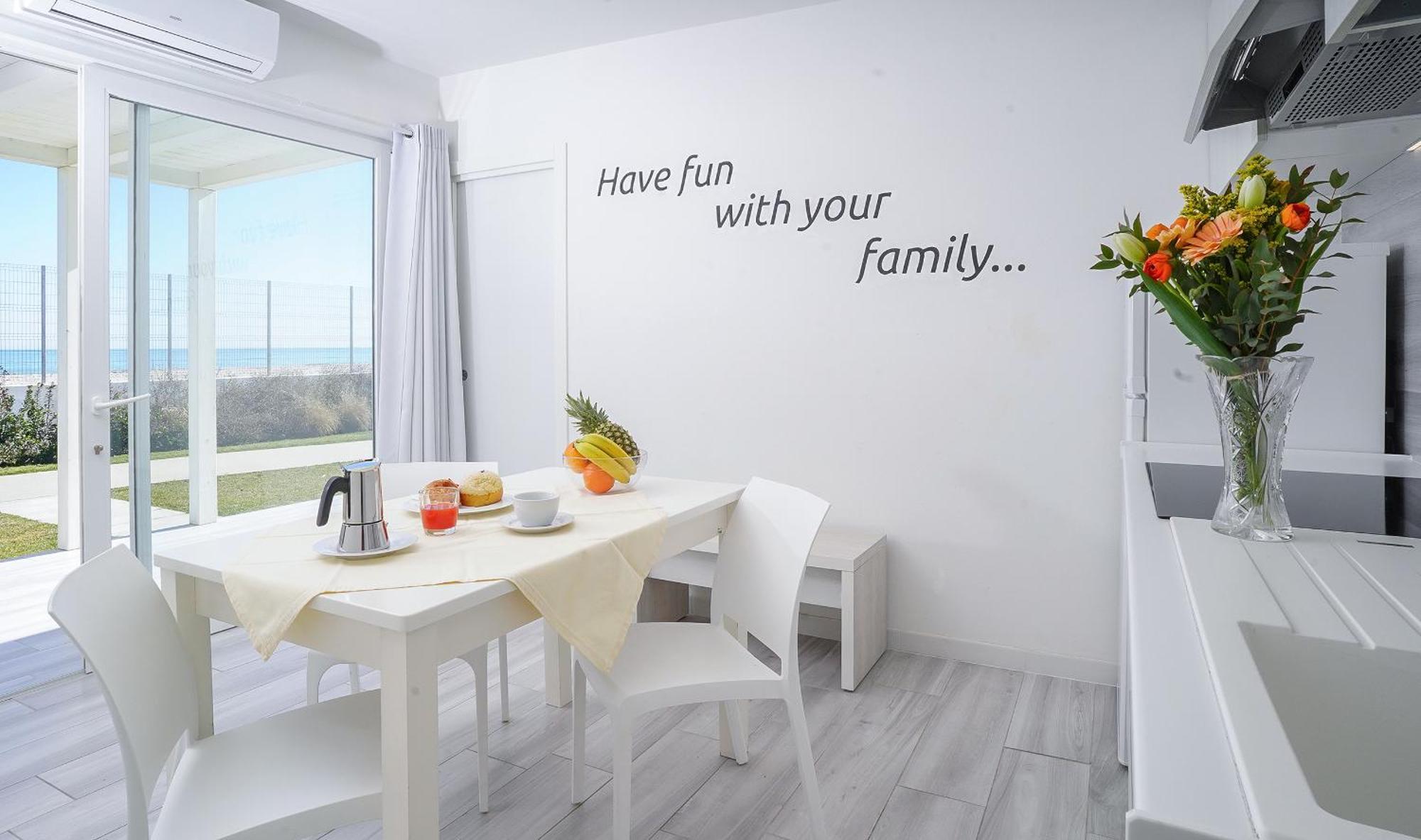 Holiday Family Village 포르토 산텔피디오 객실 사진